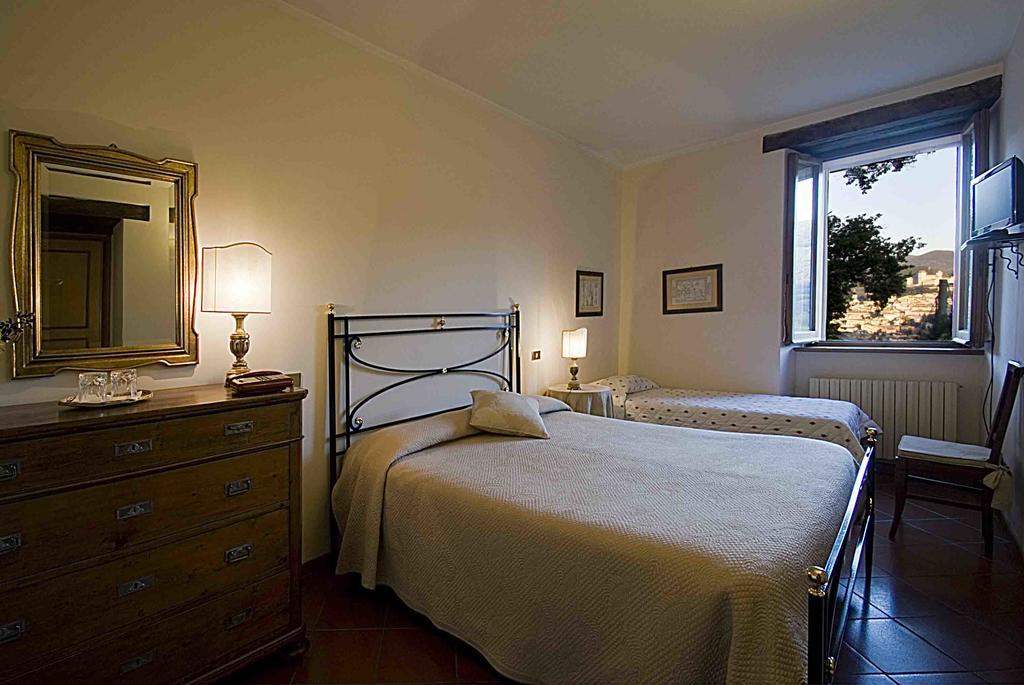 Albergo Villa Cristina Spoleto Exterior photo